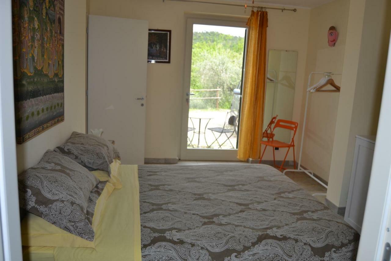Joie De Vivre Bed & Breakfast Calice Ligure Eksteriør bilde